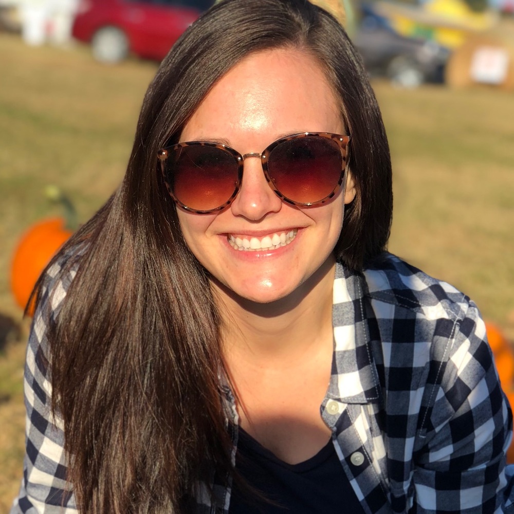 Meet your Posher, Ashley